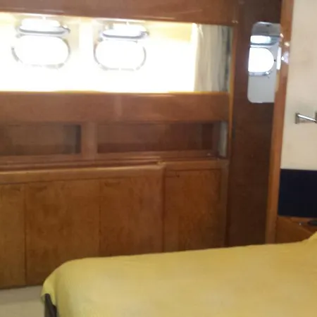 Jokabi Bådhotel Varazze