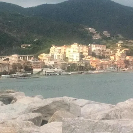 Botel Jokabi Varazze