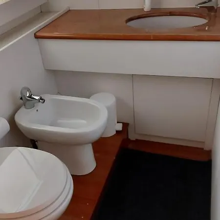 Botel Jokabi Varazze